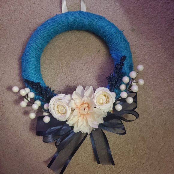 Handmade wreath light blue - Picture 1 of 1